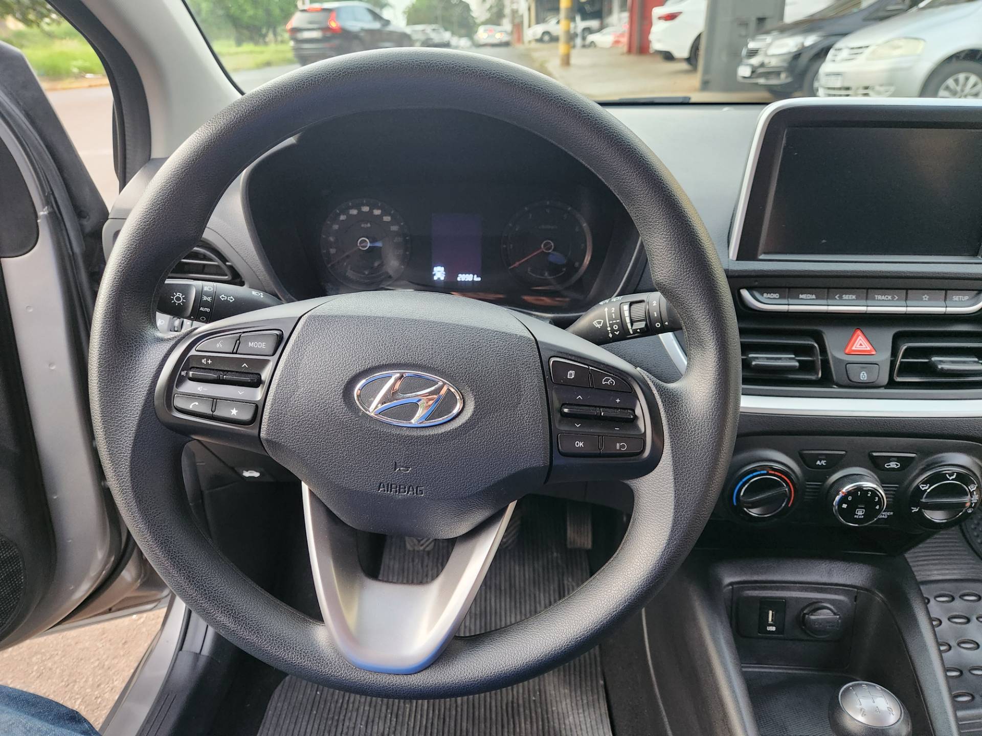 HYUNDAI HB20