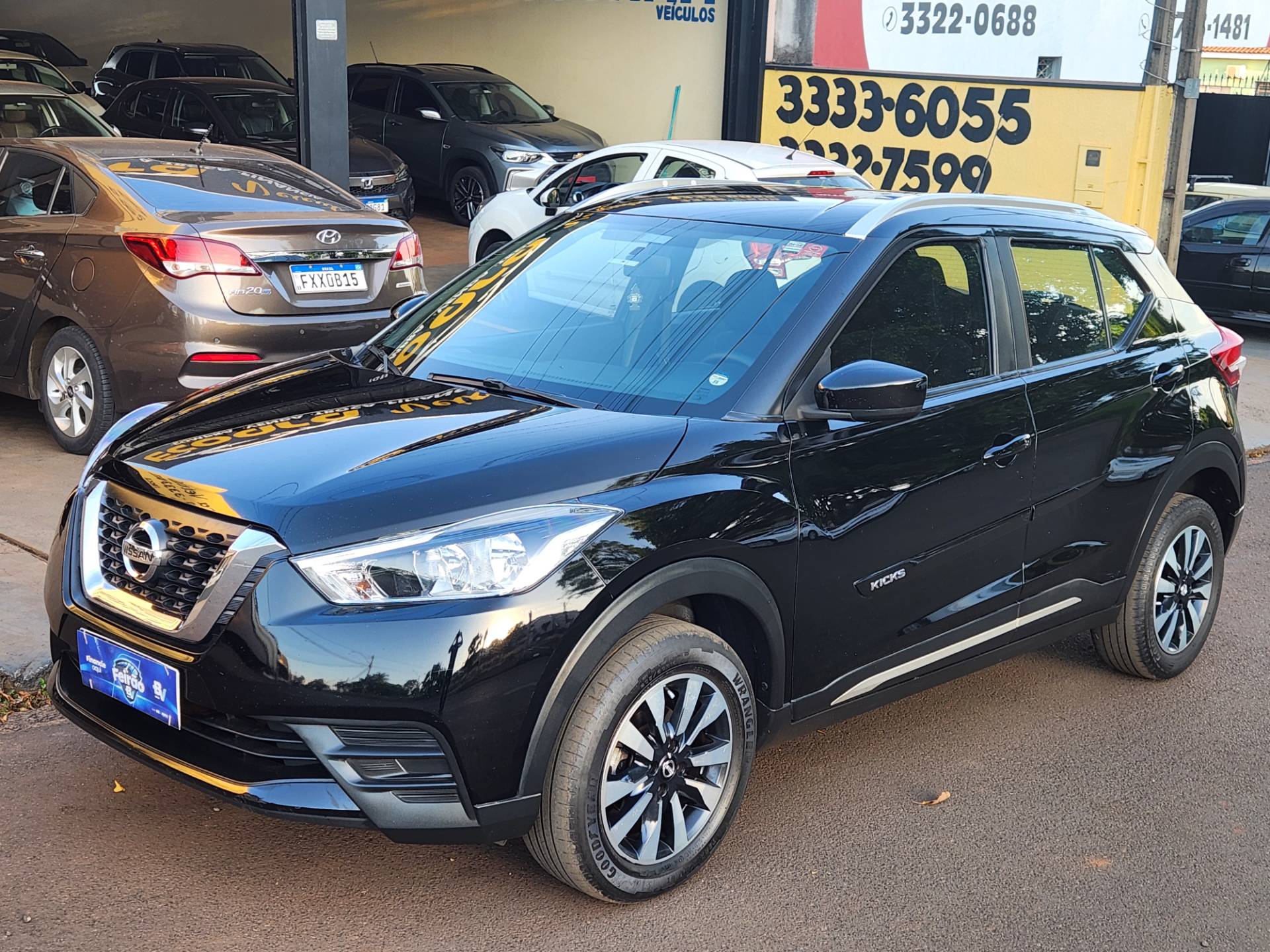 NISSAN KICKS