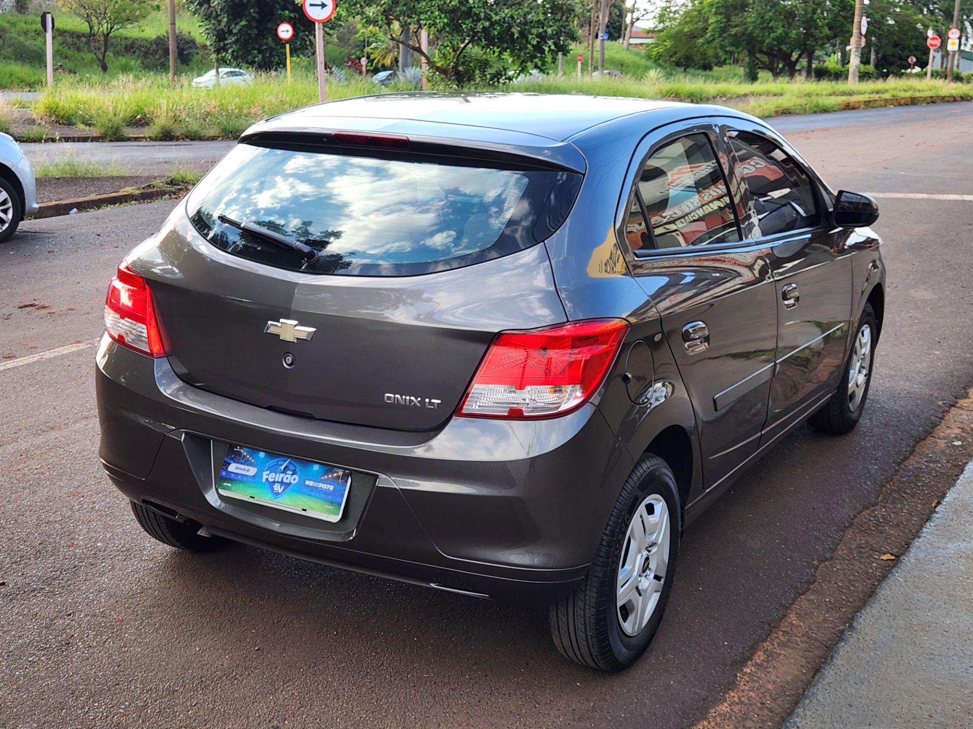 CHEVROLET ONIX