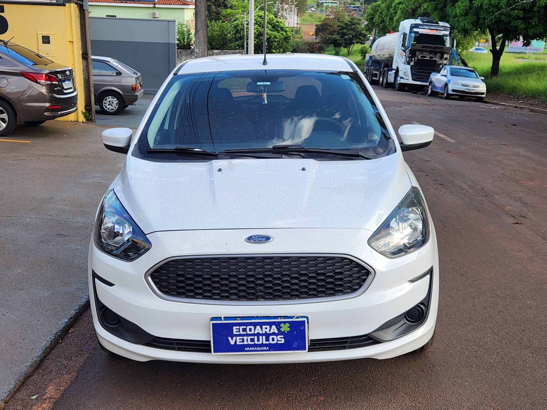 FORD KA