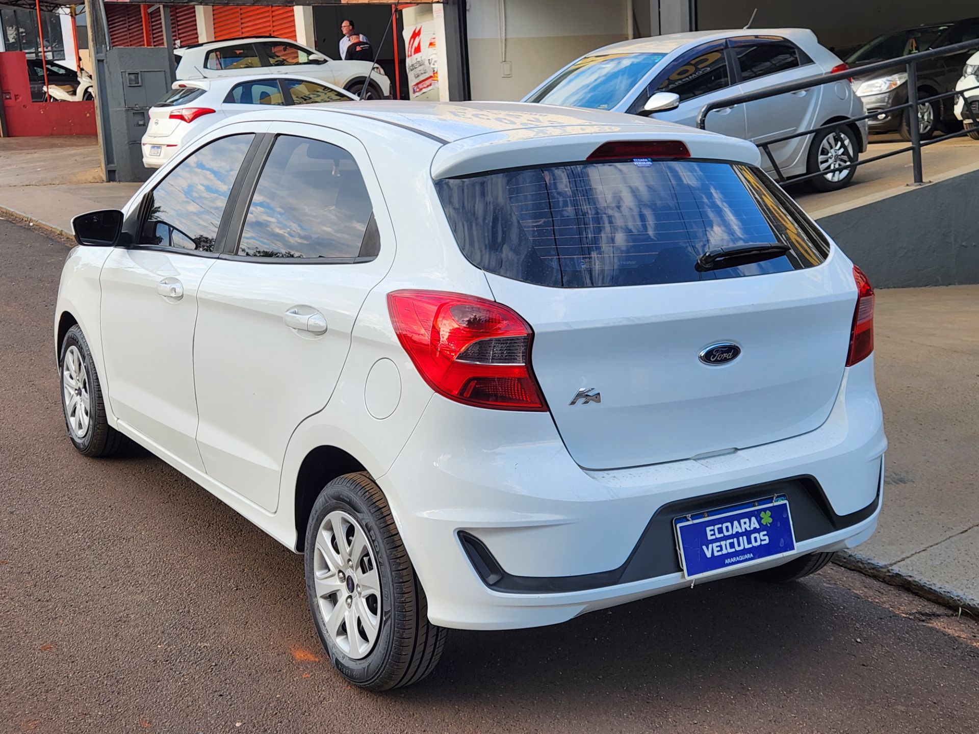 FORD KA