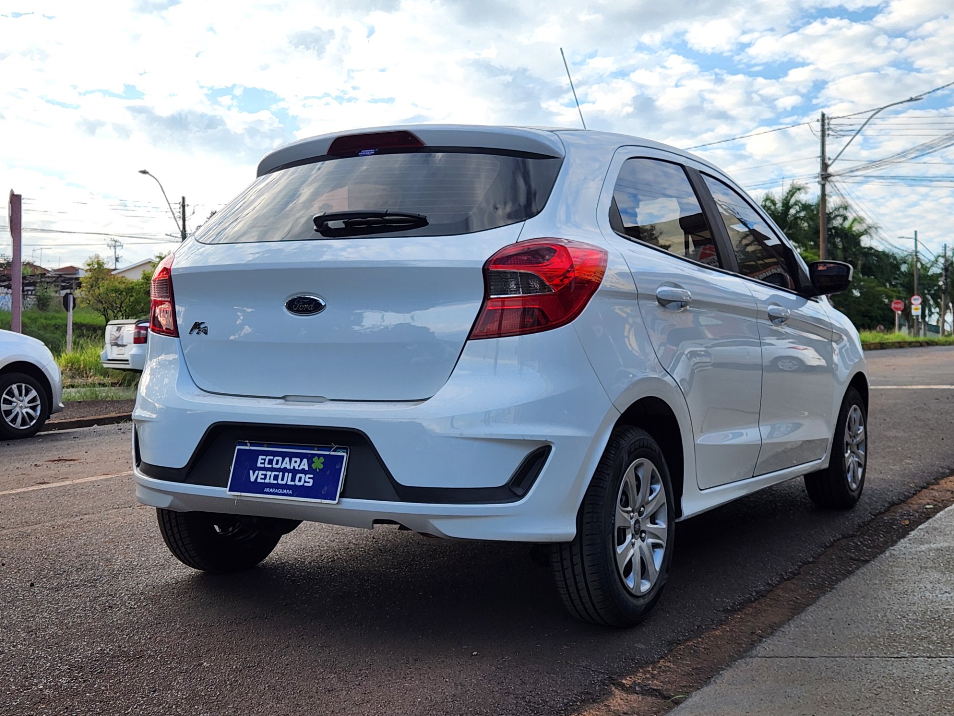 FORD KA