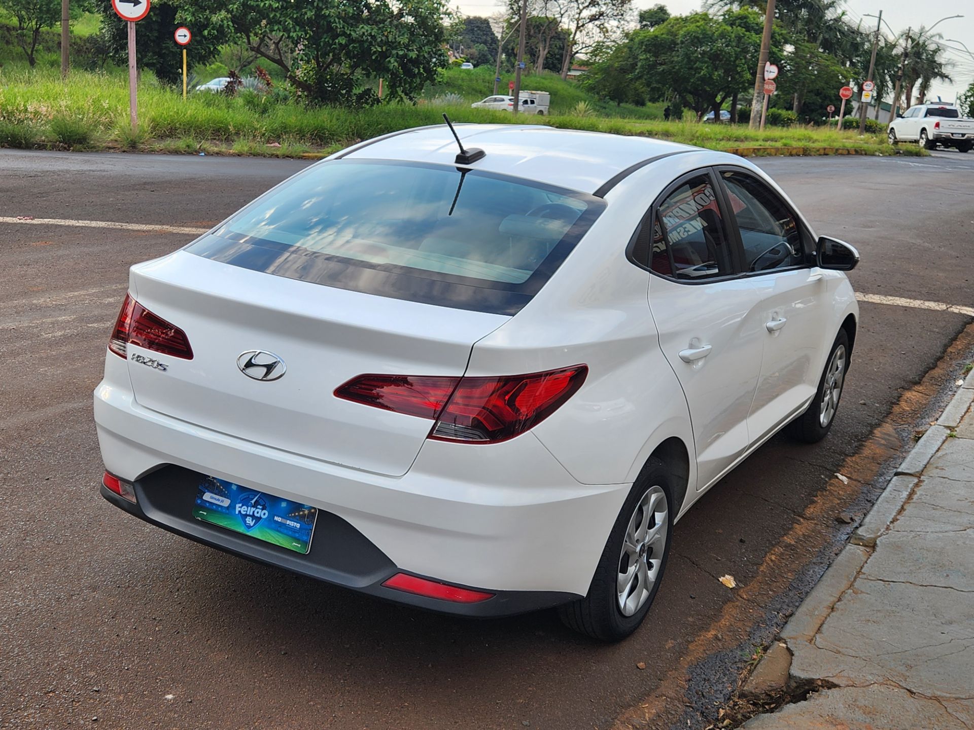 HYUNDAI HB20S