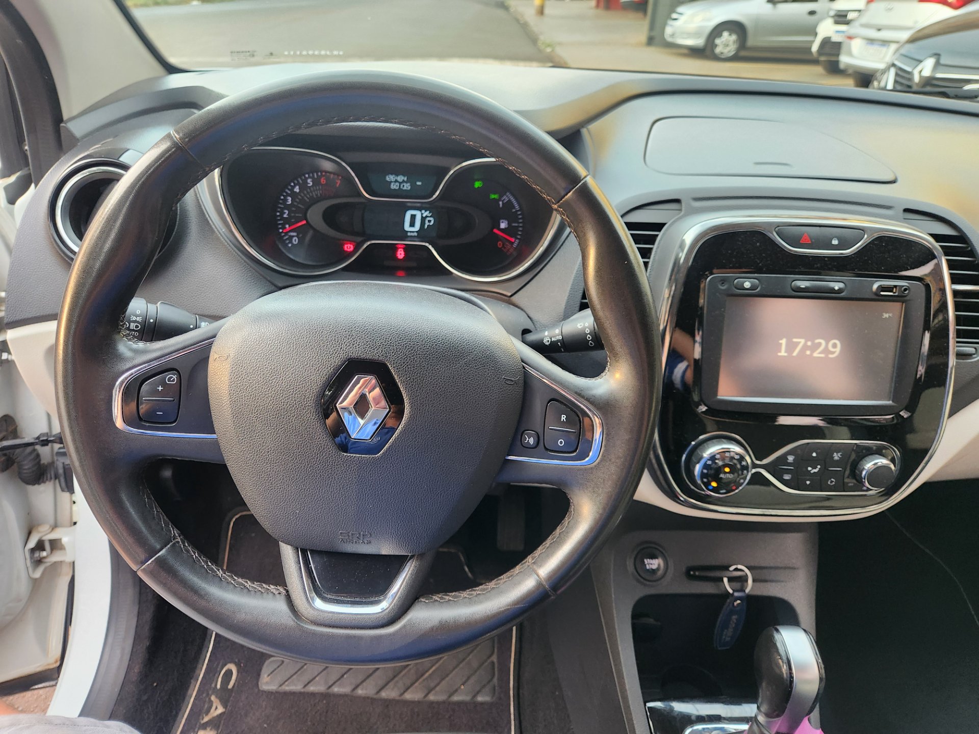 RENAULT CAPTUR