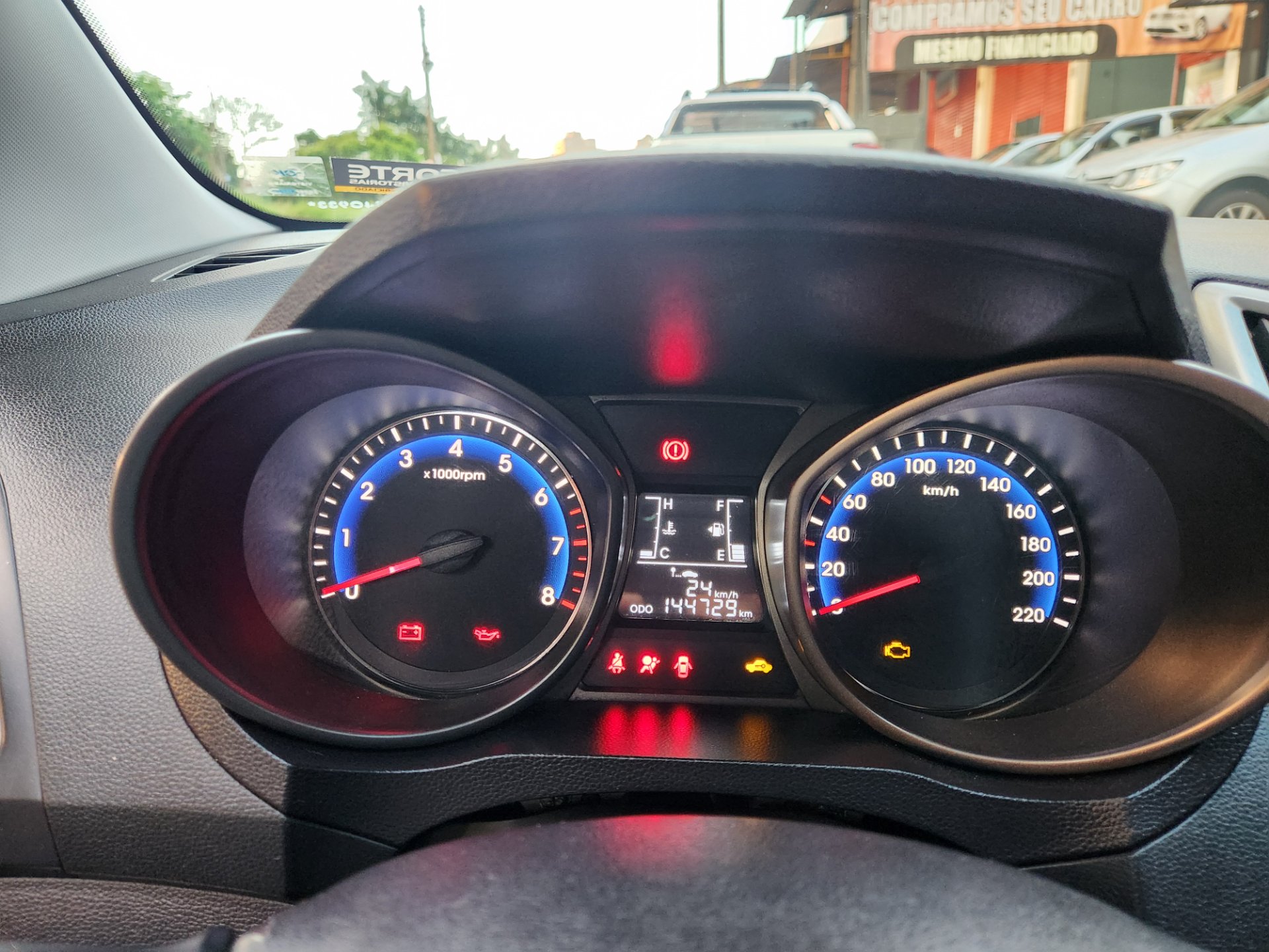 HYUNDAI HB20