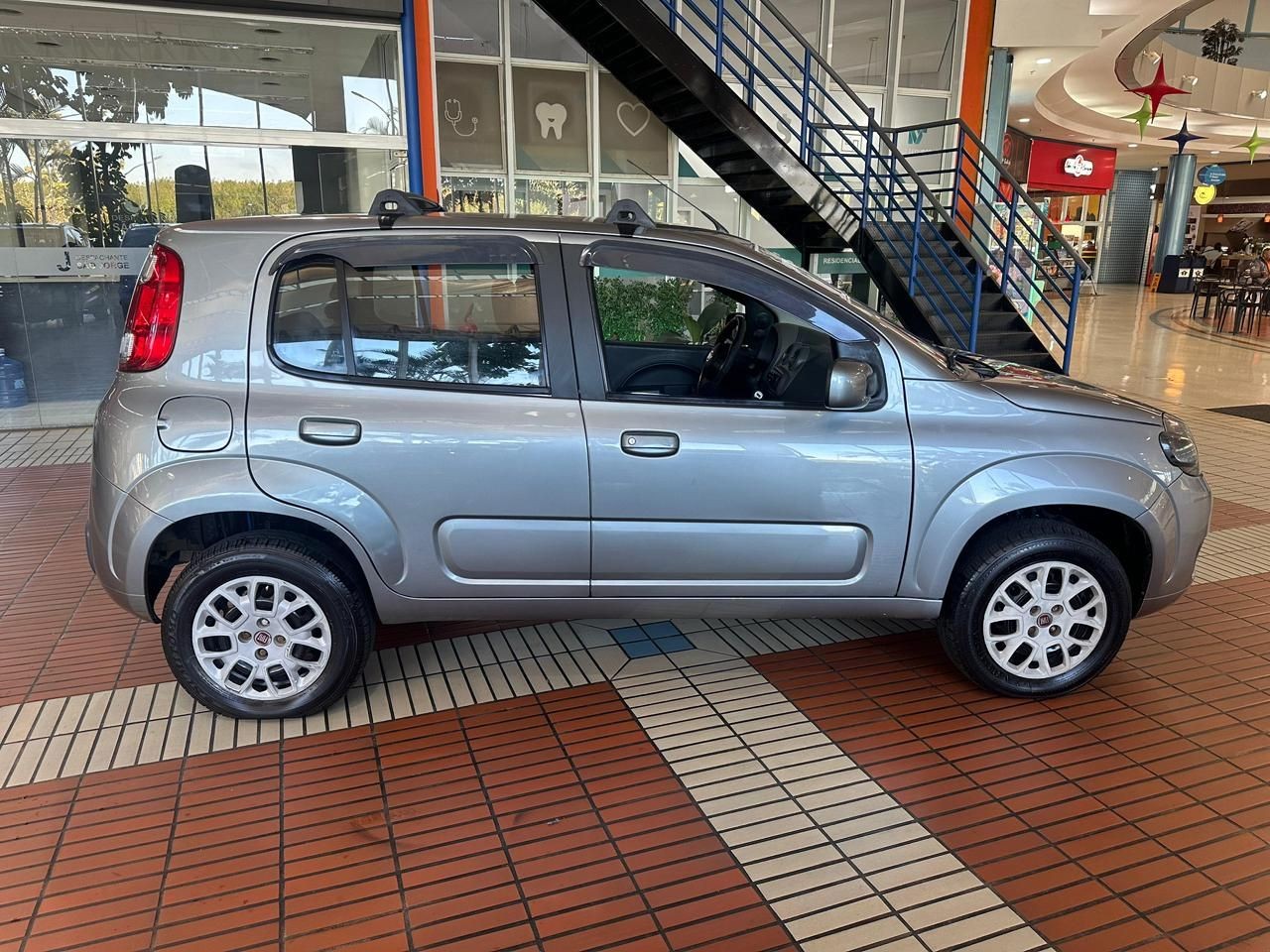 UNO 1.0 EVO VIVACE 8V