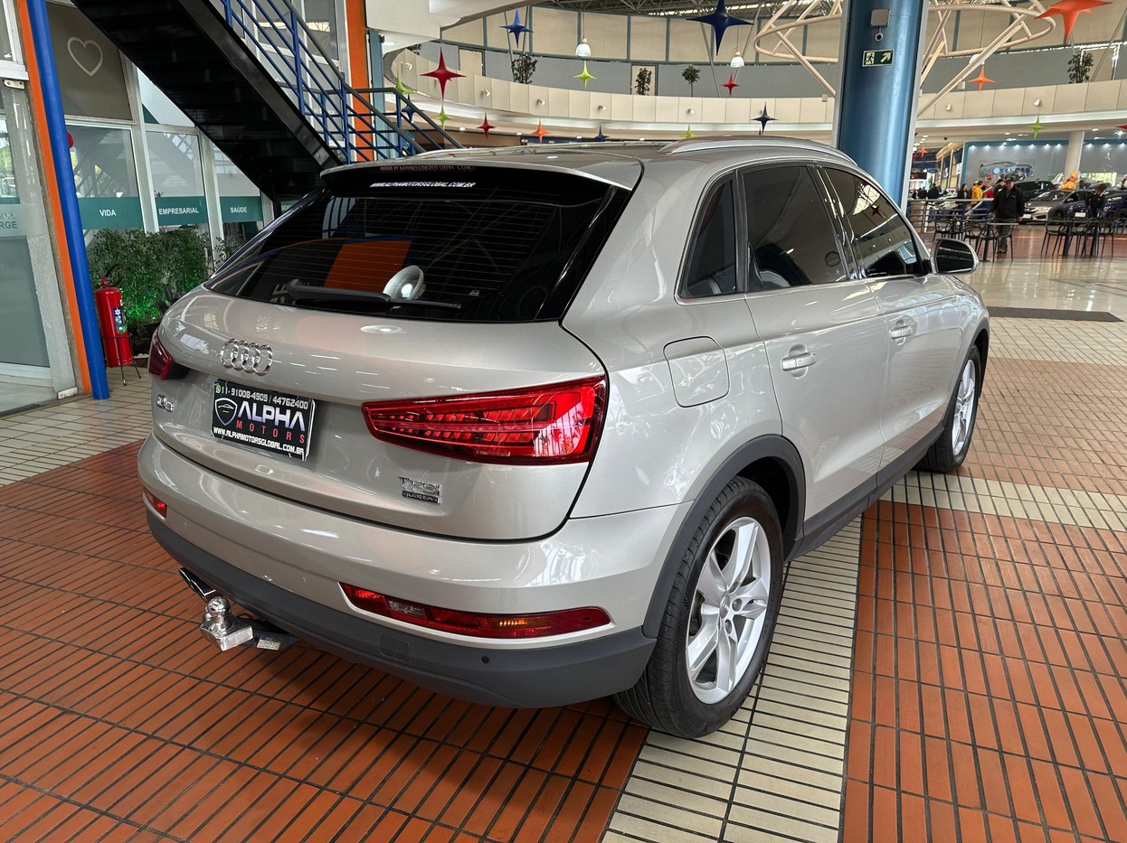 Q3 2.0 TFSI AMBIENTE QUATTRO