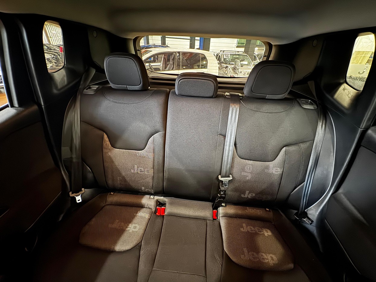 RENEGADE 1.8 16V LONGITUDE