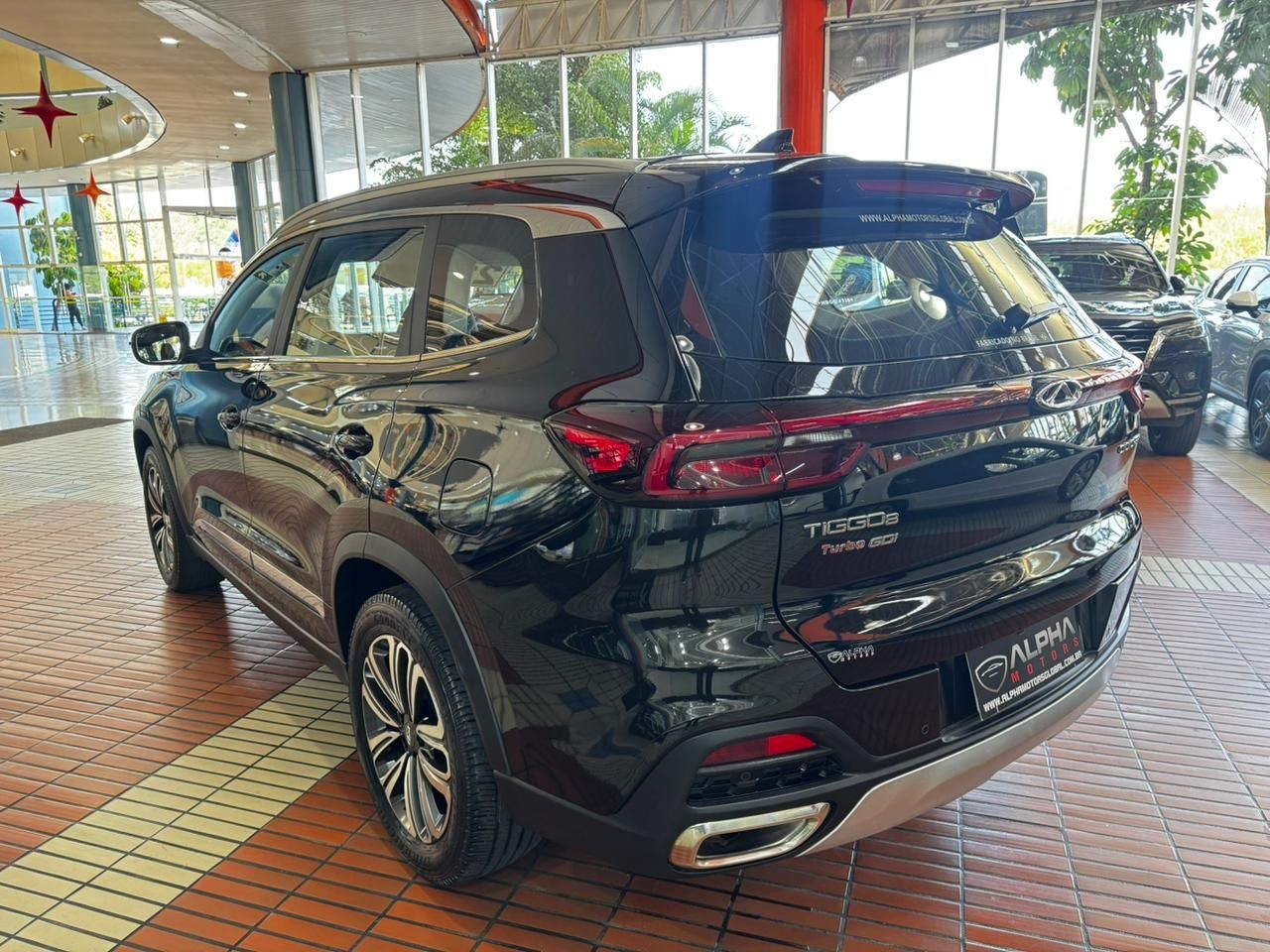 CHERY TIGGO 8