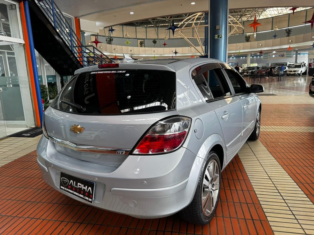 VECTRA 2.0 MPFI GT HATCH 8V