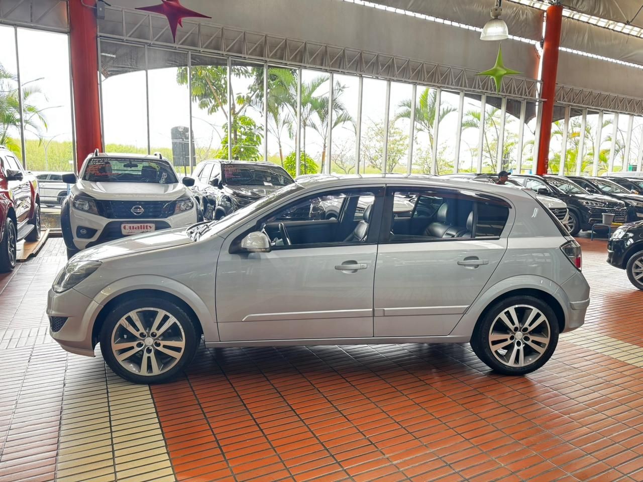 VECTRA 2.0 MPFI GT HATCH 8V