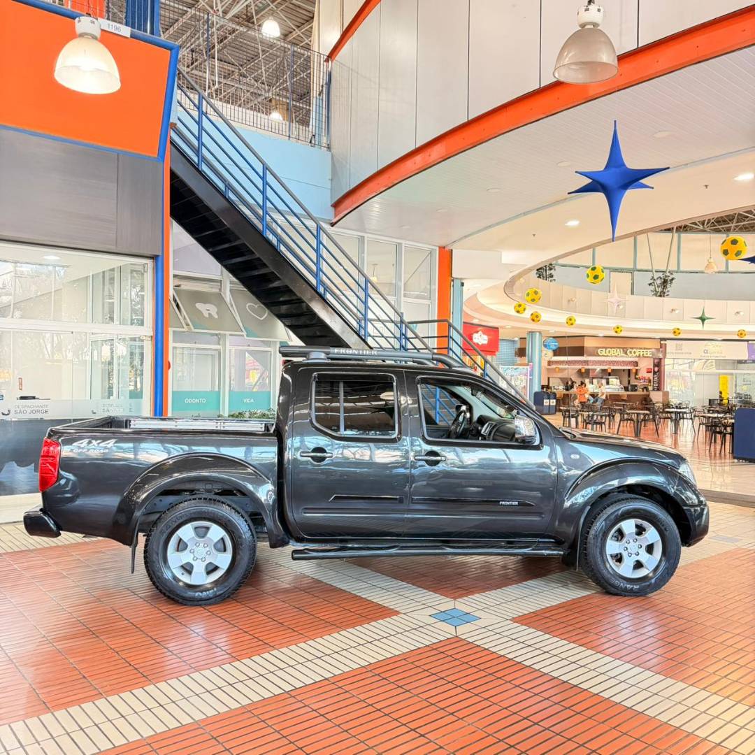 NISSAN FRONTIER
