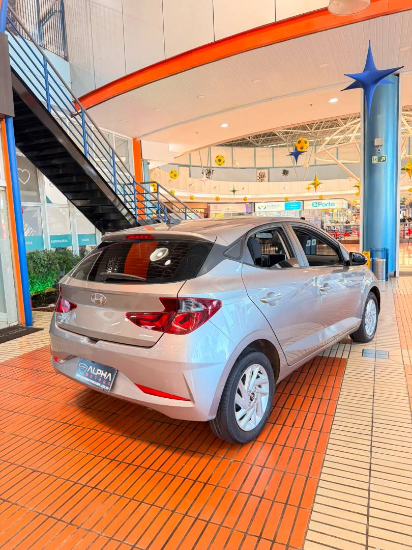 HYUNDAI HB20