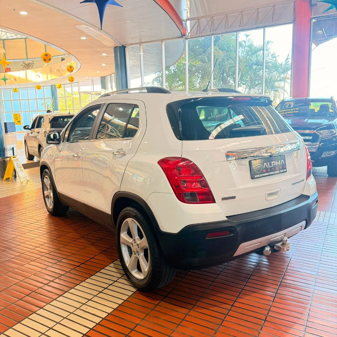CHEVROLET TRACKER