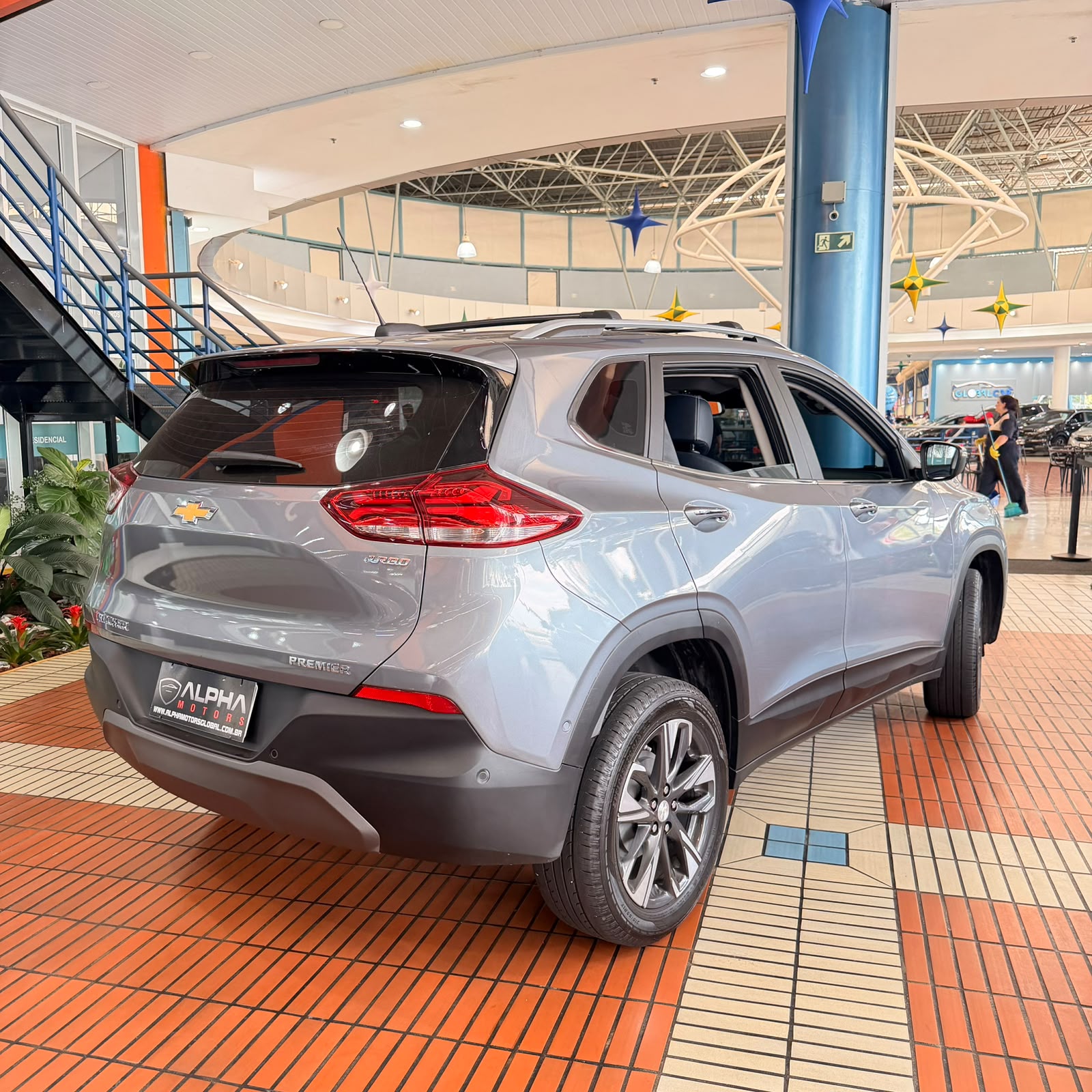 CHEVROLET TRACKER