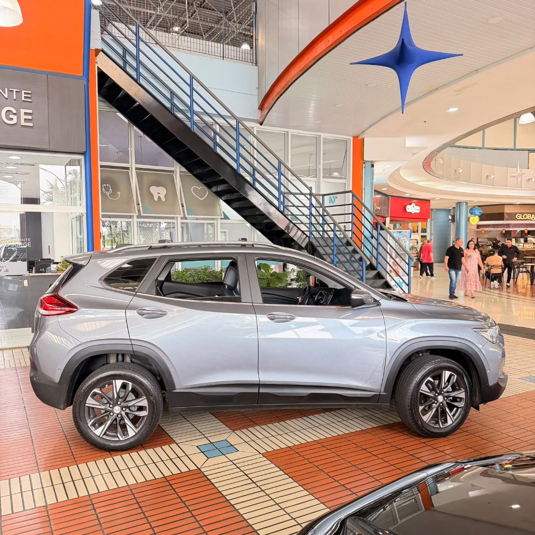 CHEVROLET TRACKER