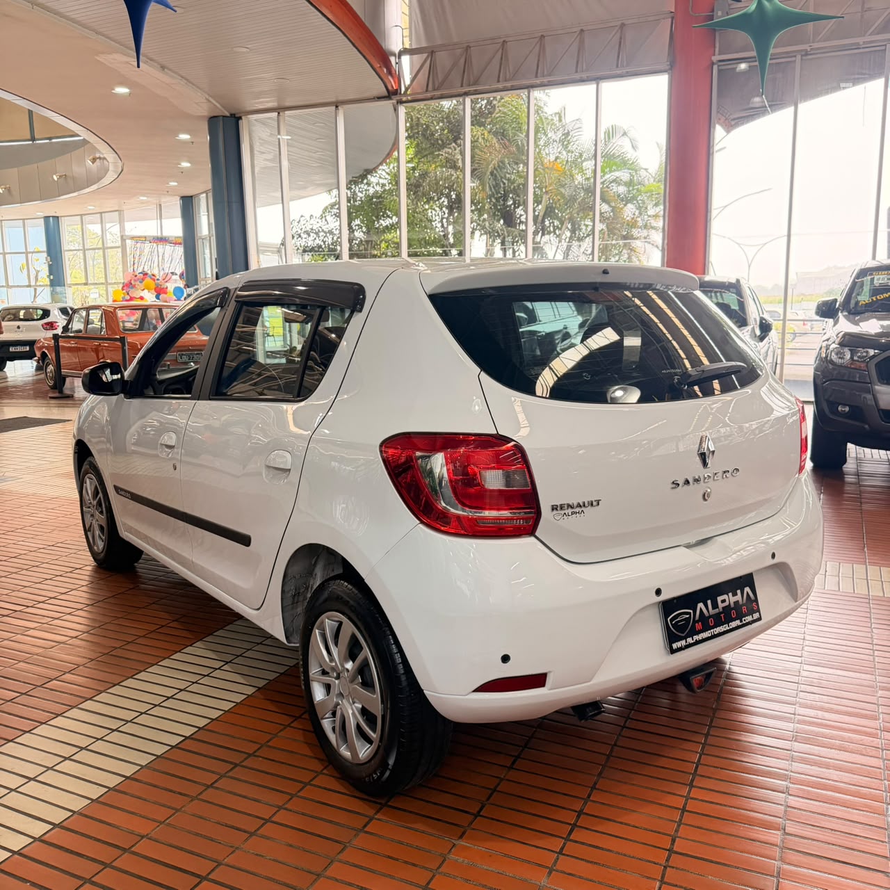 RENAULT SANDERO