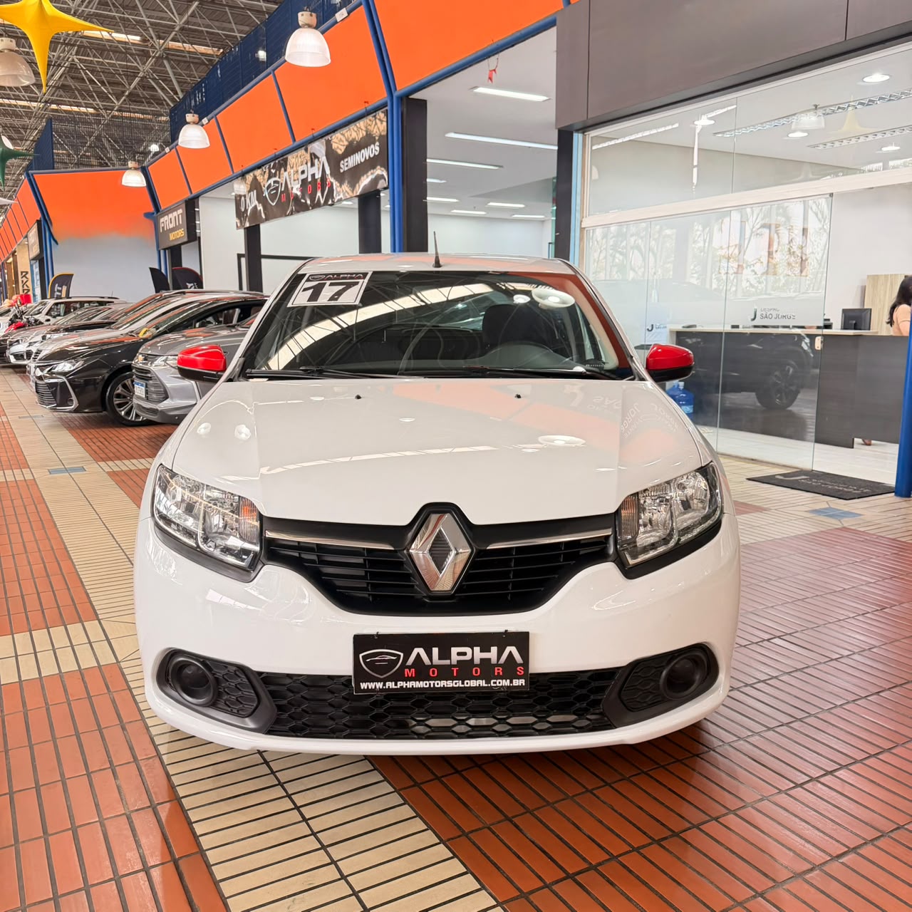 RENAULT SANDERO