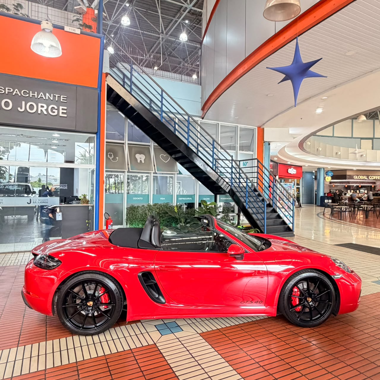 PORSCHE 718