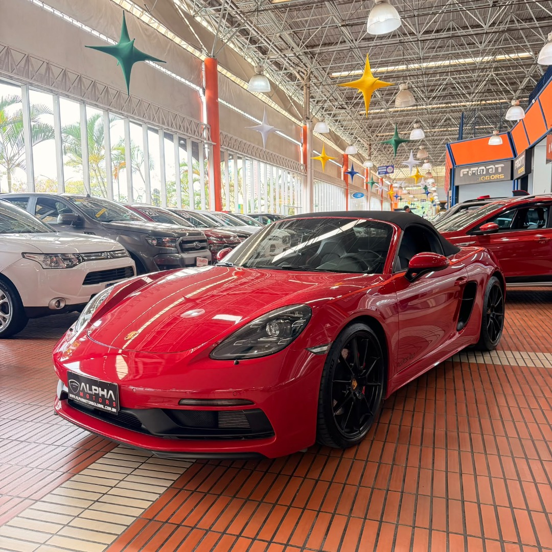 PORSCHE 718