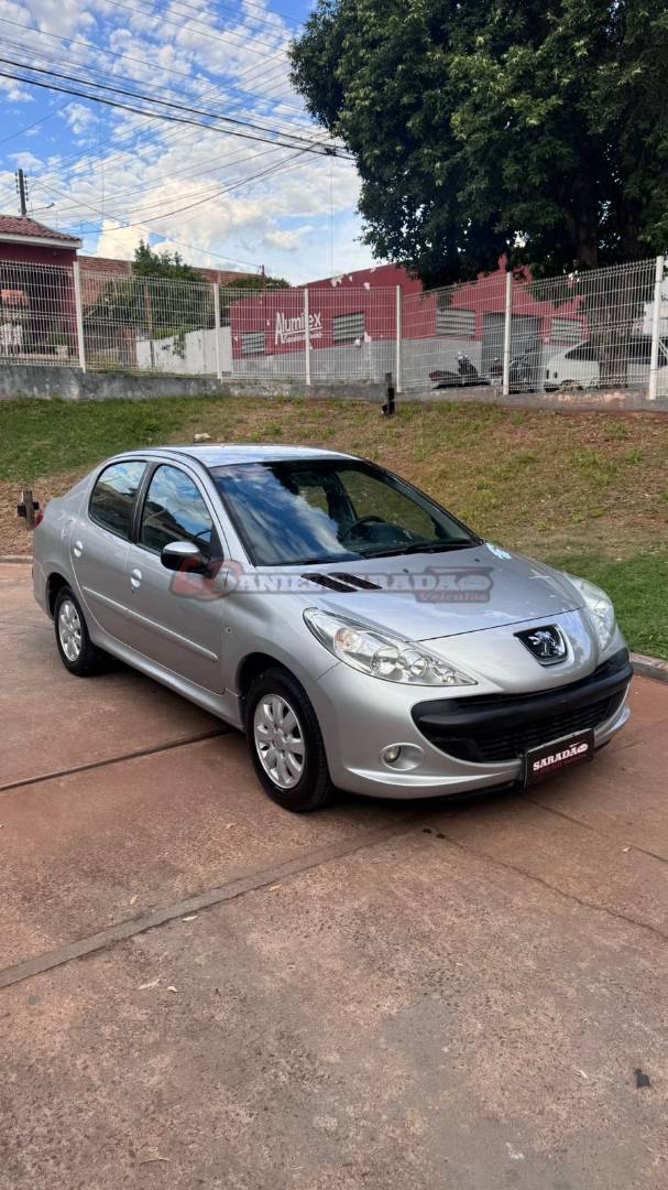 PEUGEOT 207
