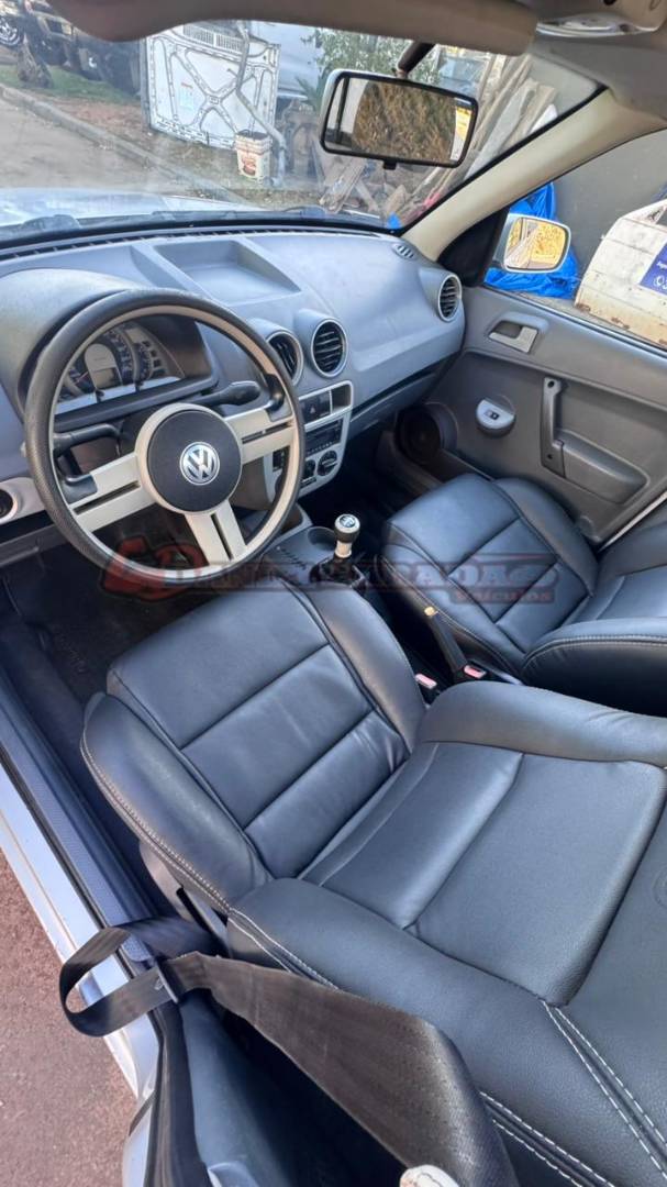 VOLKSWAGEN SAVEIRO