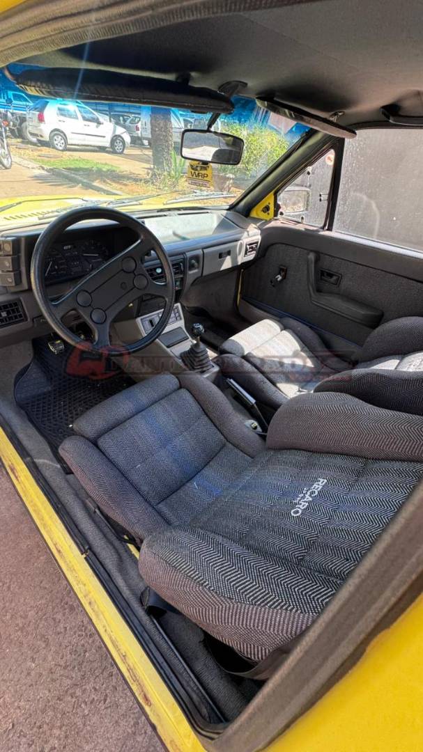 VOLKSWAGEN GOL