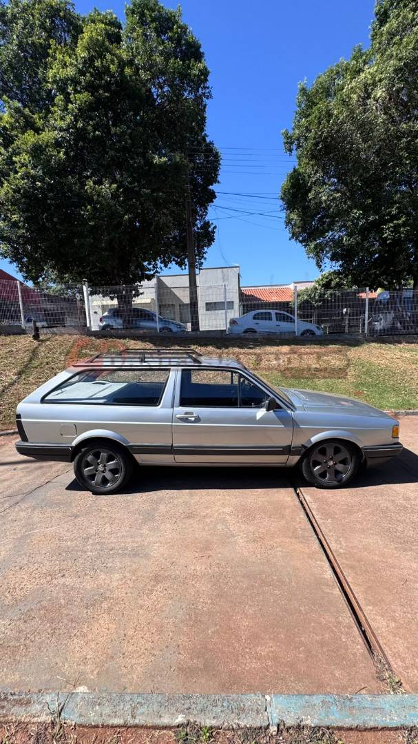 VOLKSWAGEN PARATI