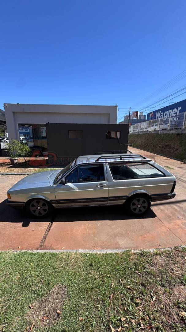 VOLKSWAGEN PARATI
