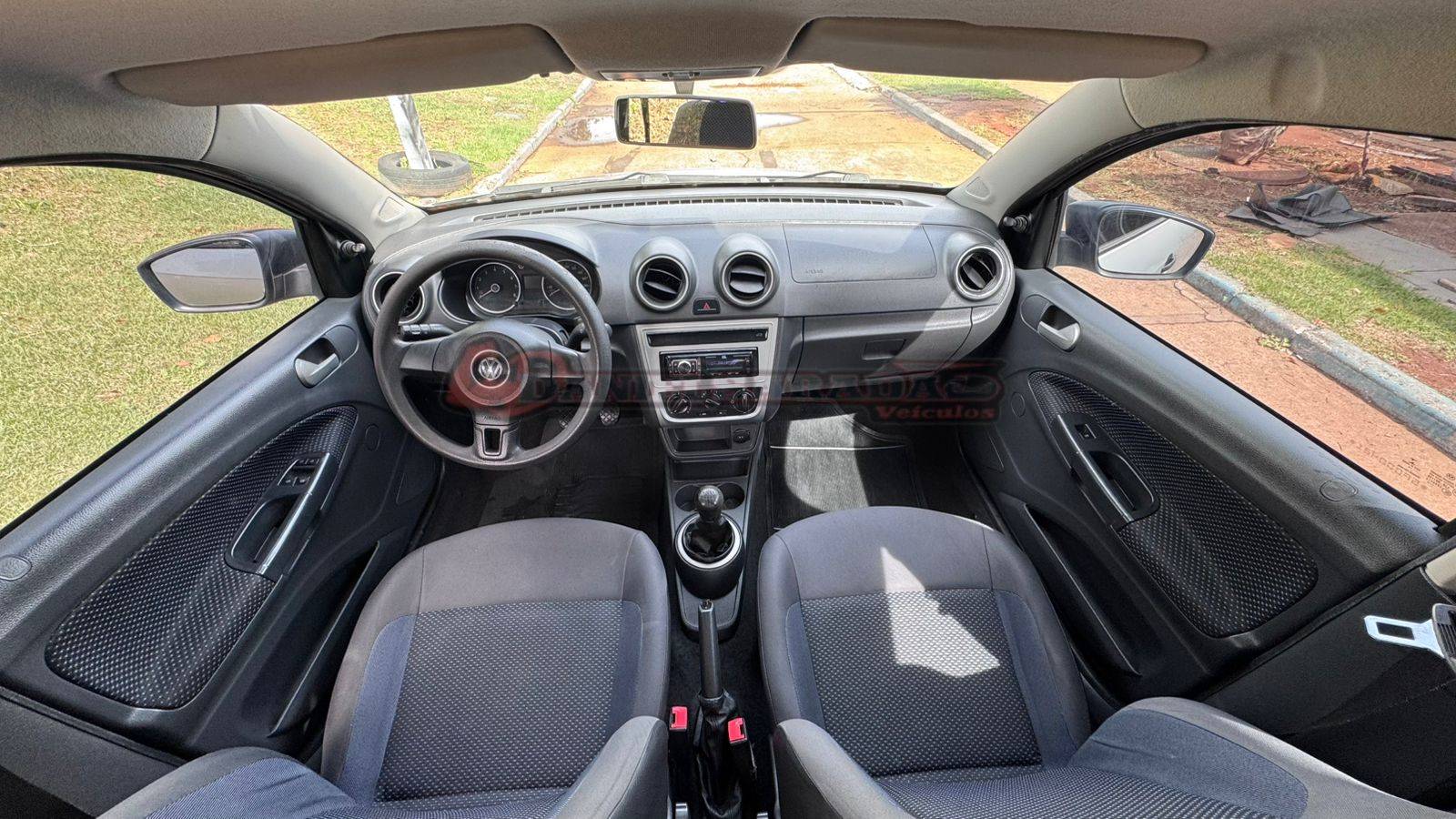 VOLKSWAGEN GOL