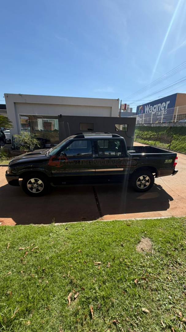 CHEVROLET S10