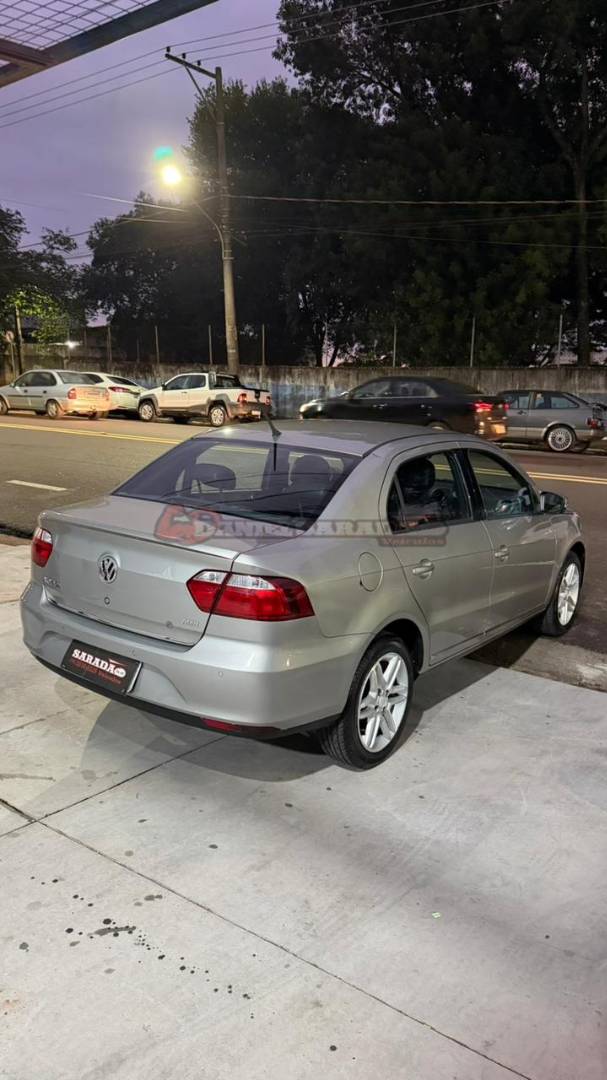 VOLKSWAGEN VOYAGE