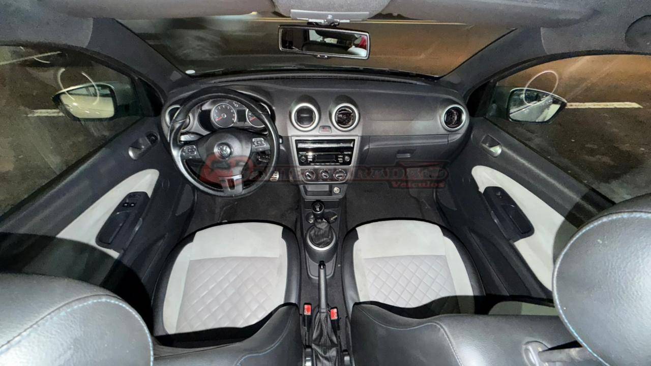 VOLKSWAGEN VOYAGE