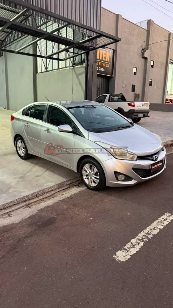 HYUNDAI HB20S