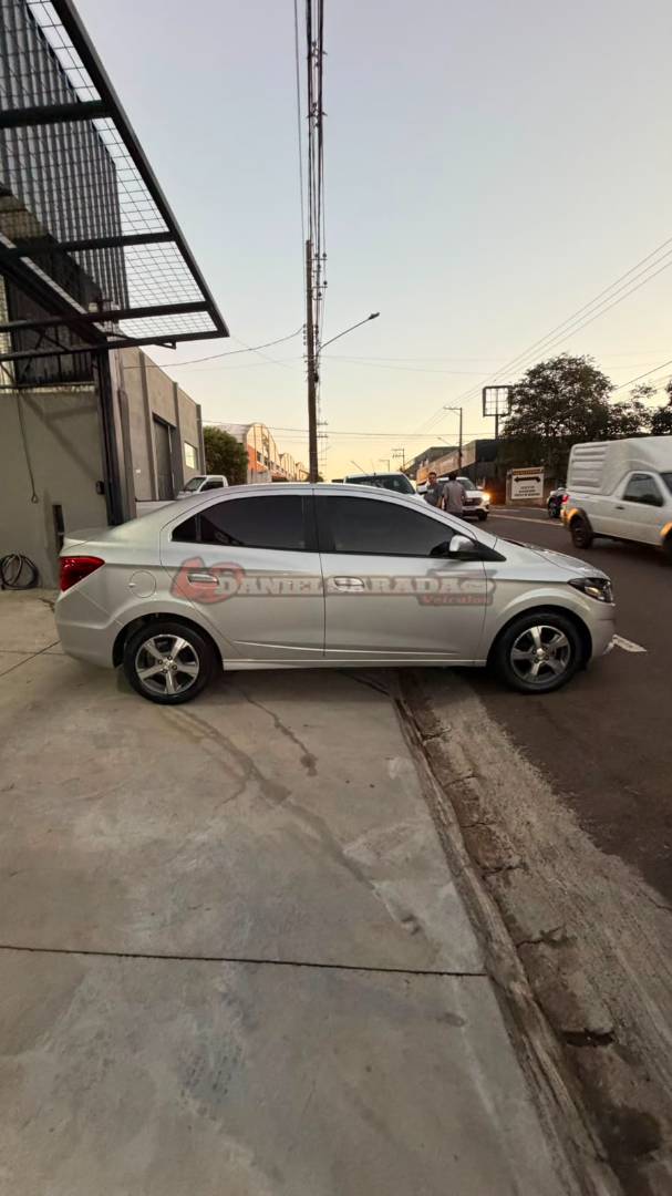CHEVROLET PRISMA
