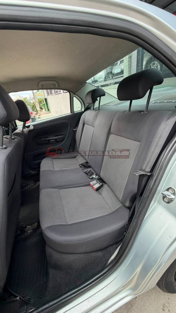 VOLKSWAGEN VOYAGE