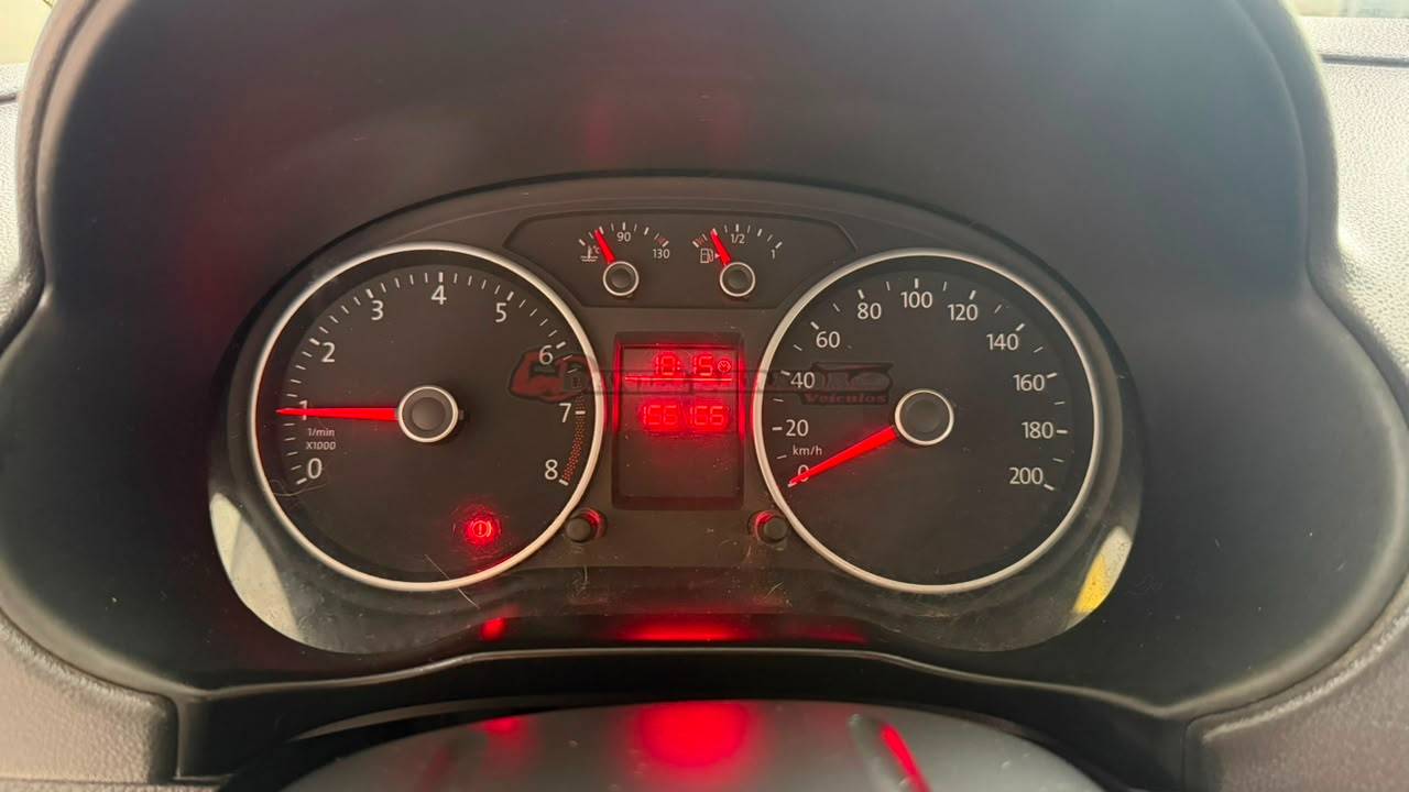 VOLKSWAGEN VOYAGE