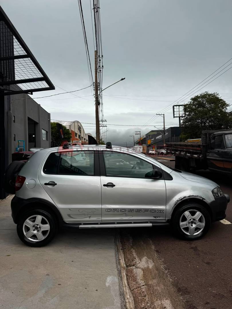 VOLKSWAGEN CROSSFOX