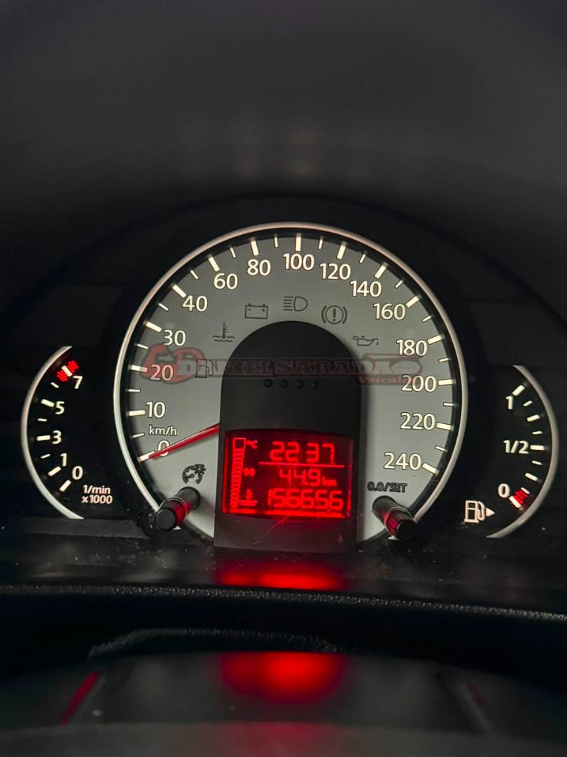 VOLKSWAGEN CROSSFOX