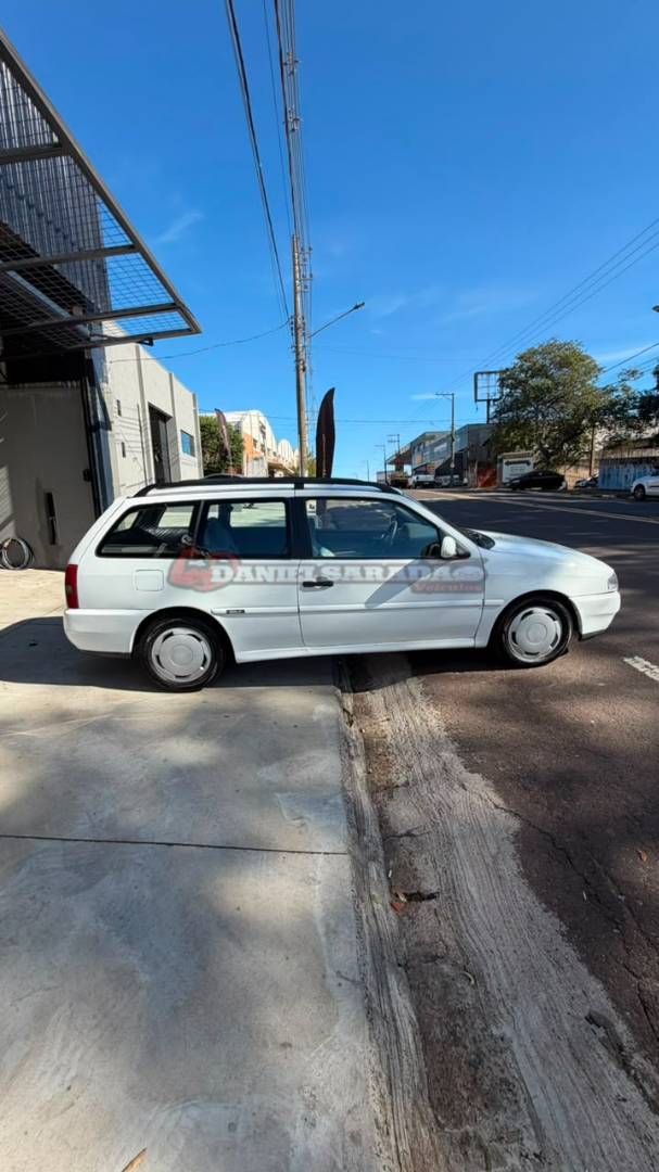 VOLKSWAGEN PARATI
