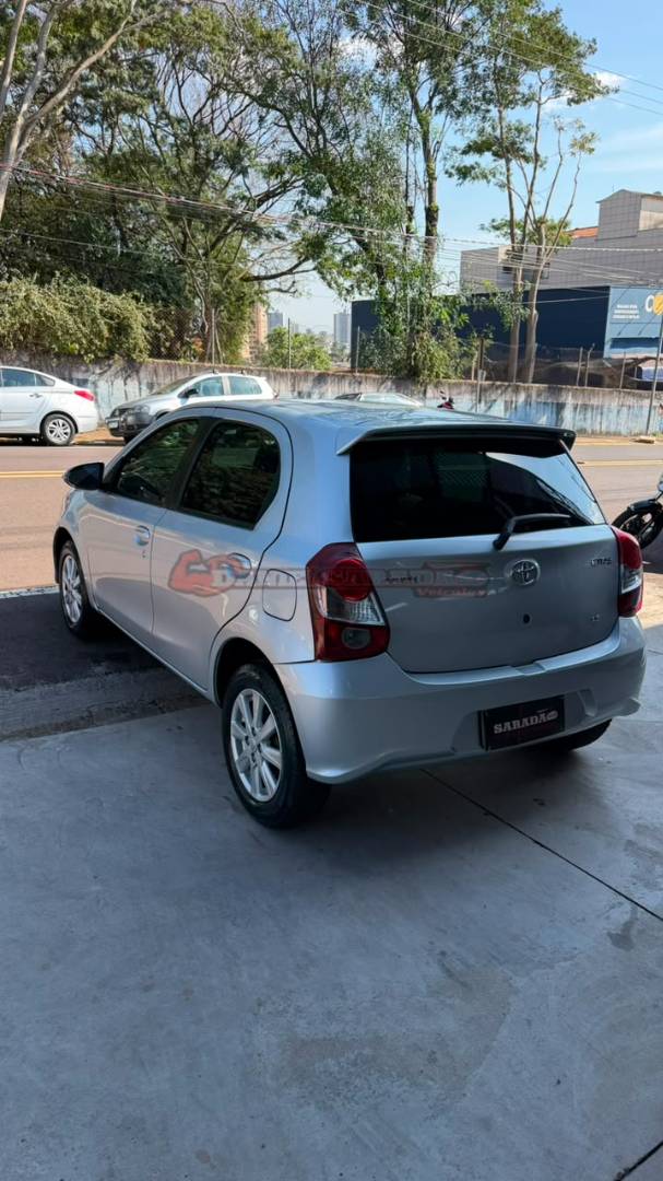TOYOTA ETIOS
