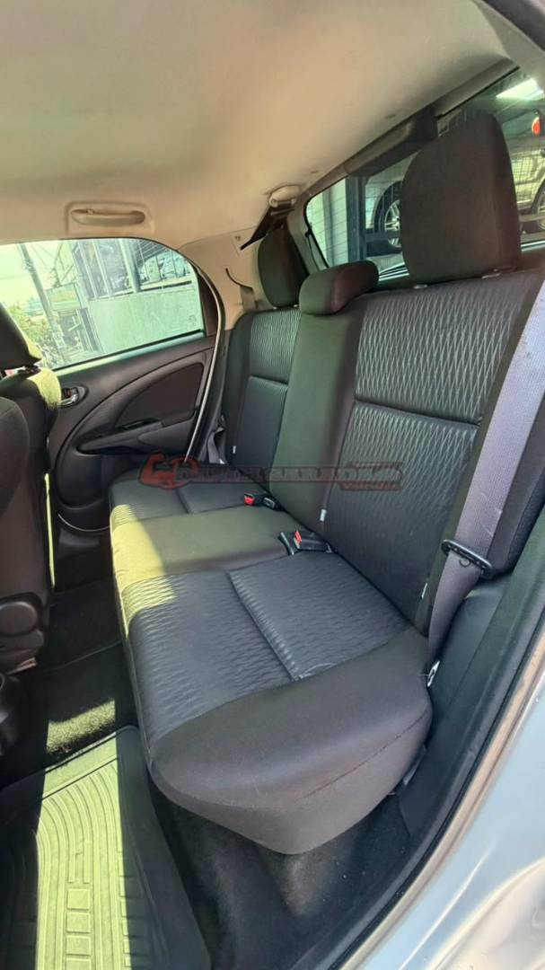 TOYOTA ETIOS