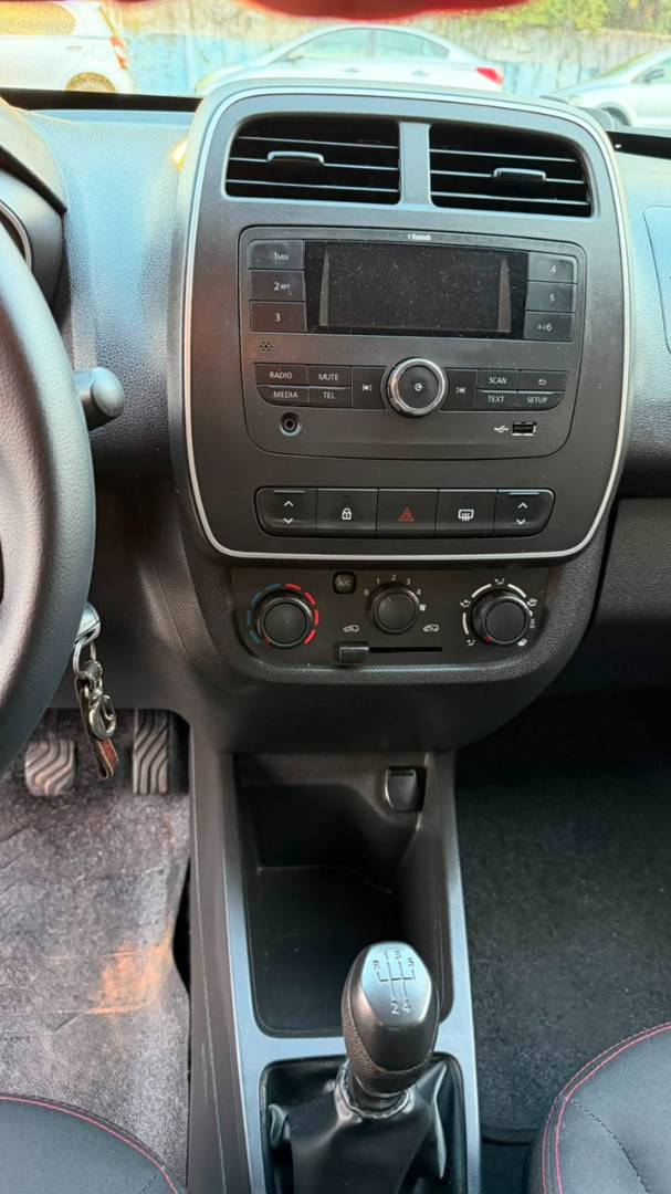 RENAULT KWID