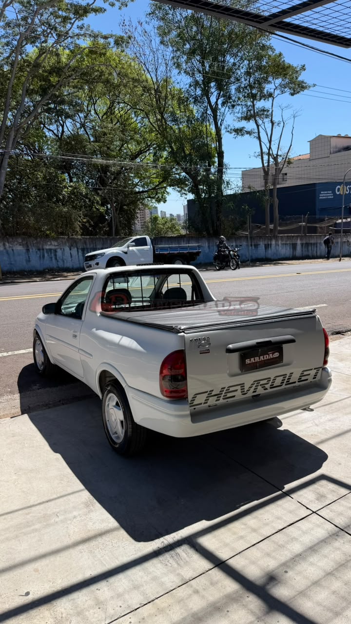 CHEVROLET CORSA