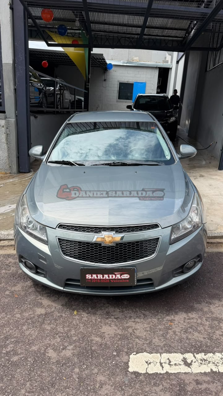 CHEVROLET CRUZE