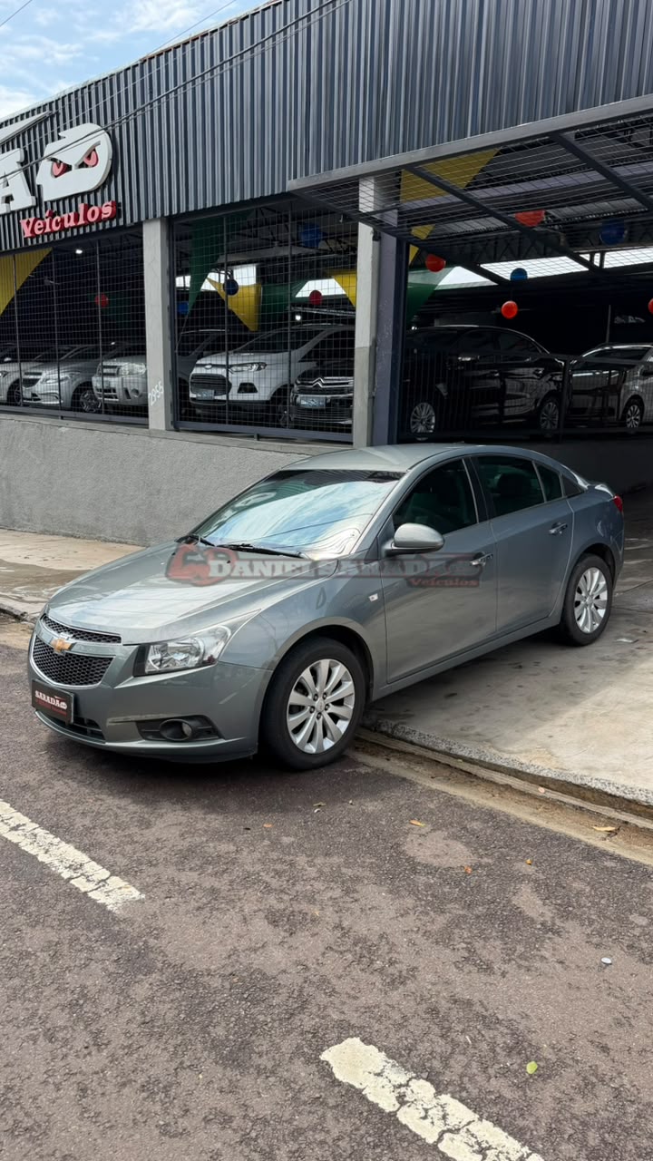 CHEVROLET CRUZE