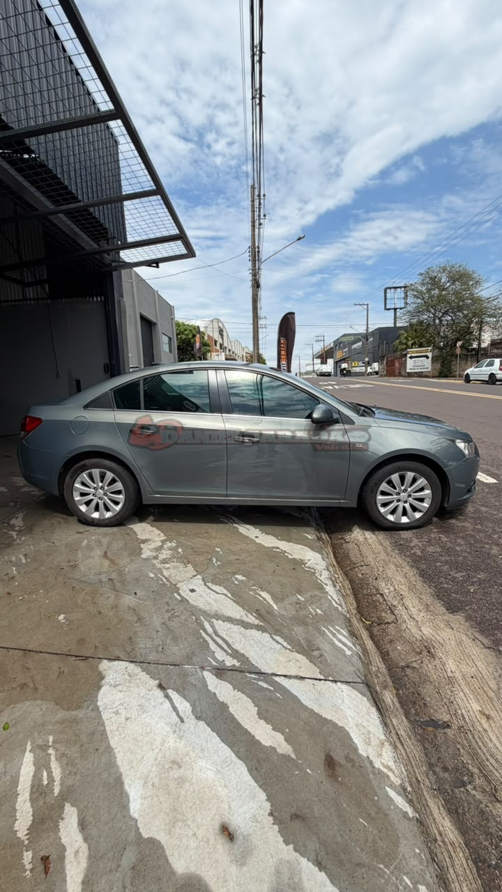 CHEVROLET CRUZE