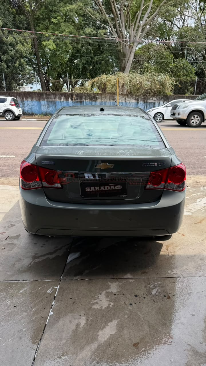 CHEVROLET CRUZE