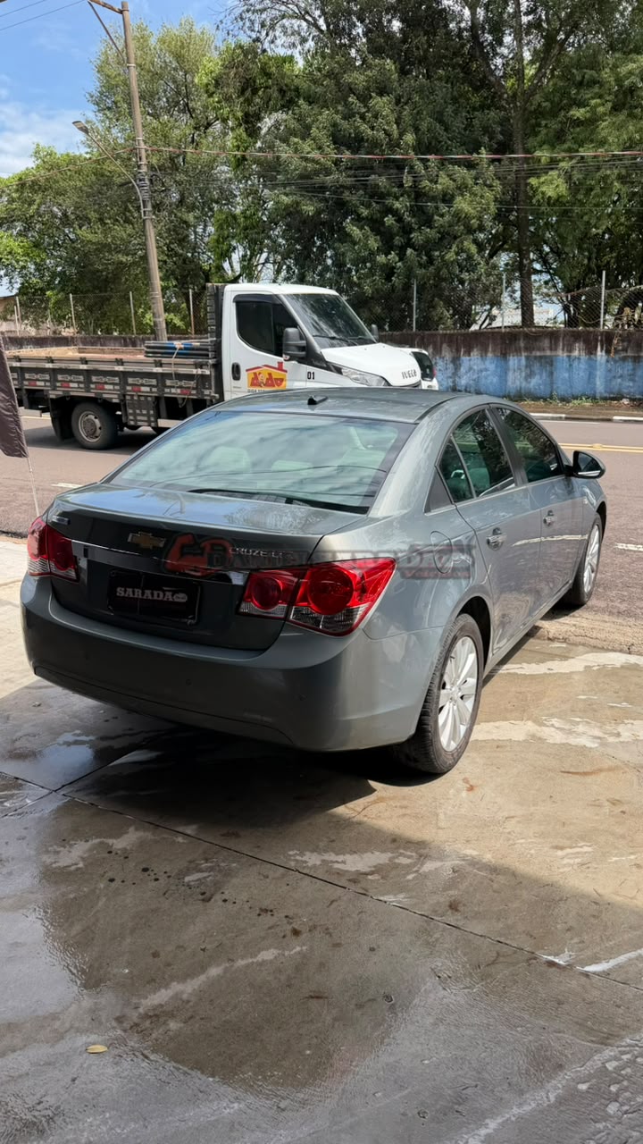 CHEVROLET CRUZE