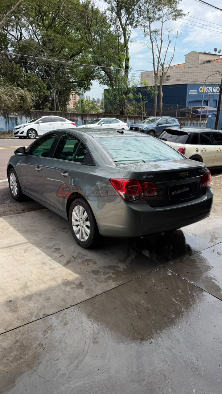 CHEVROLET CRUZE